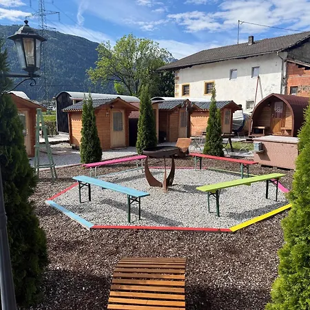 مكان تخييم An Der Geierwand *